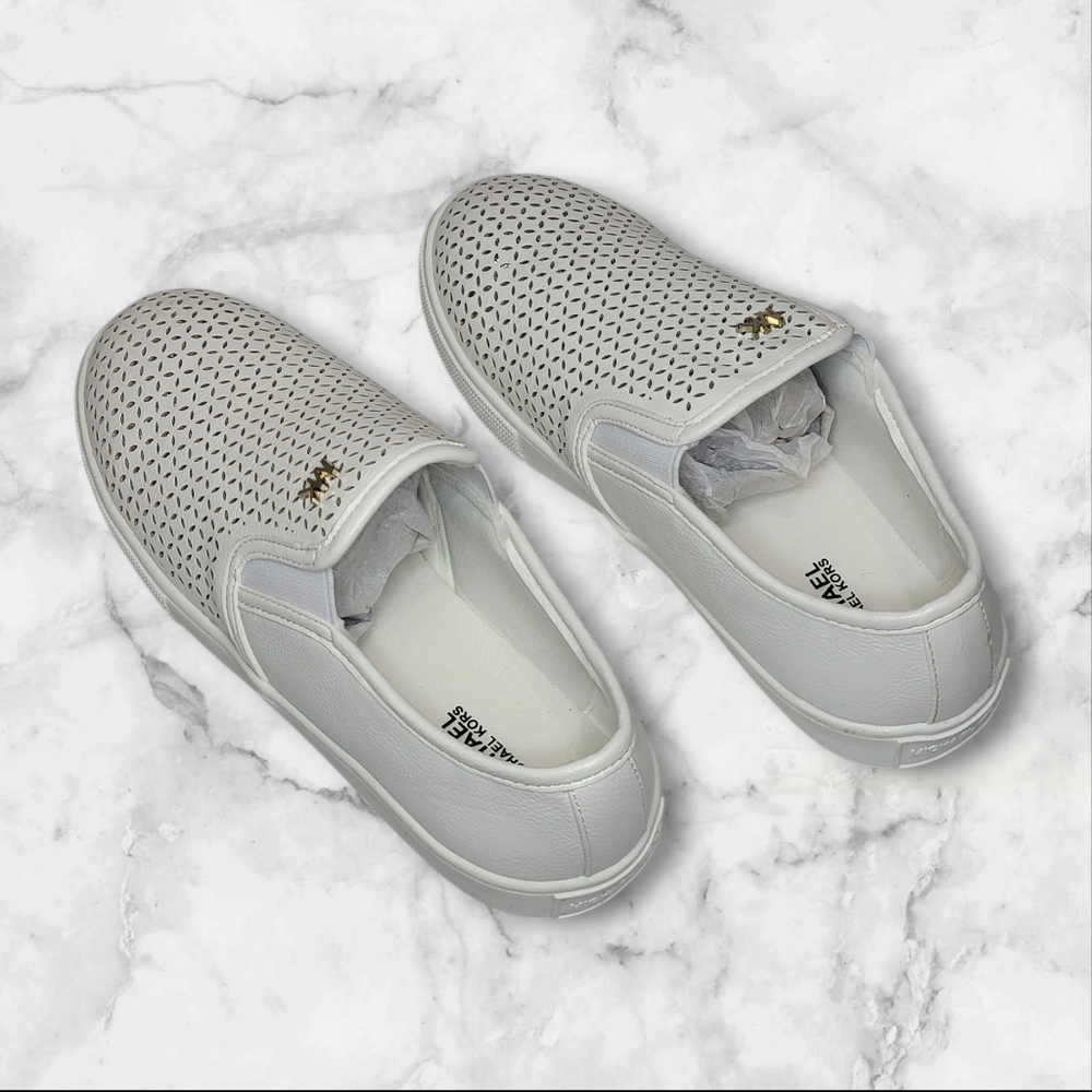 Michael Kors Youth Size 4, White/Gold - Picture 5 of 5
